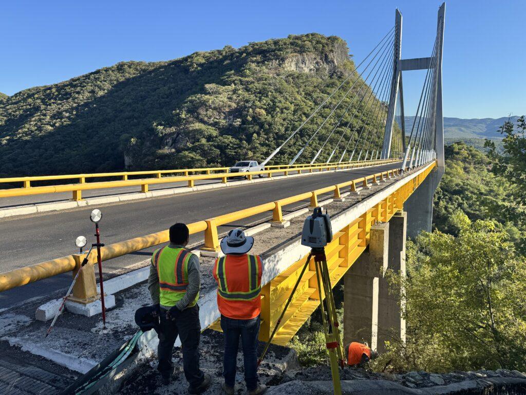 PROYECTO DE INGENIERÍA DETALLADA PARA SUSTITUCIÓN DE TIRANTES DEL PUENTE BARRANCA EL ZAPOTE KM 254+800, AUTOPISTA CUERNAVACA-ACAPULCO, fotografía 2